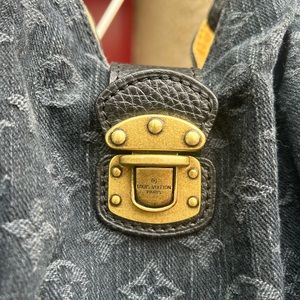 Genuine Louis Vuitton Mohina XL  2006 Black leather & denim. Excellent condition